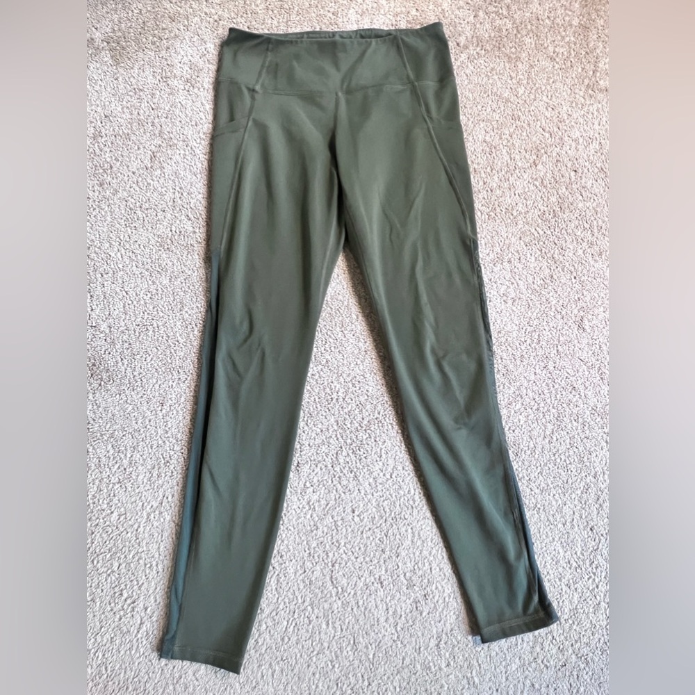 Old Navy Active Mesh Side Full Length Go Dry Leggings Size Medium